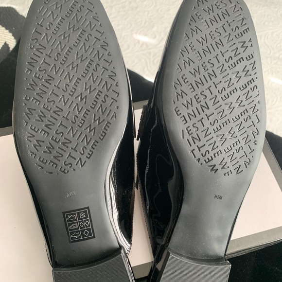 Nine West Women’s Black Patent Slip on - Picture 6 of 6